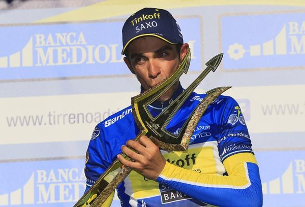 Alberto Contador oslavuje svoj