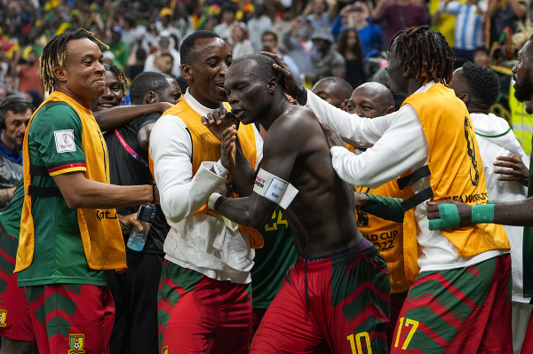 Vincent Aboubakar oslavuje gól