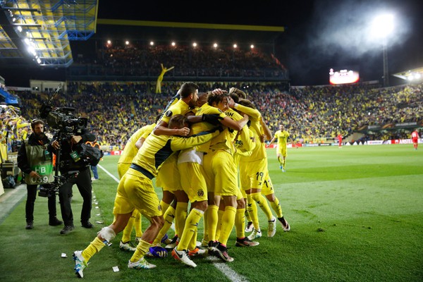 Radosť hráčov Villarealu po