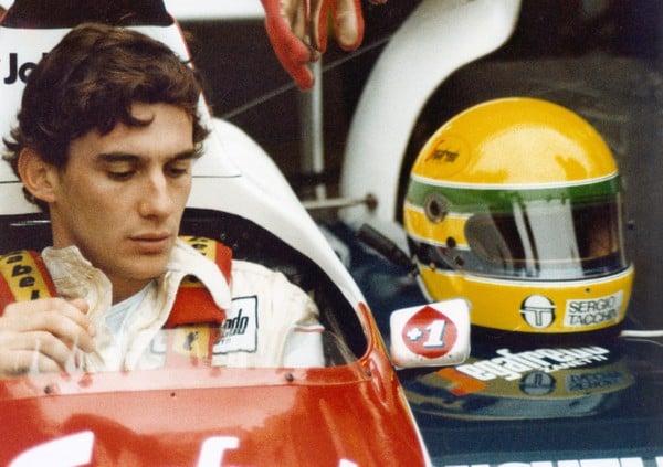 Ayrton Senna s legendárnou