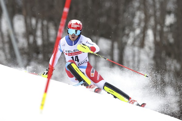Švajčiarsky lyžiar Loic Meillard