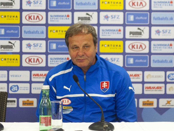 Tréner slovenskej reprezentácie Ján