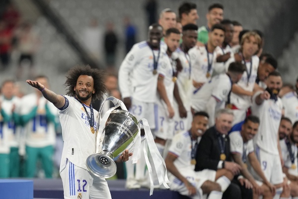 Marcelo s víťaznou trofejou
