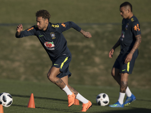 Neymar sa vrátil do tréningu