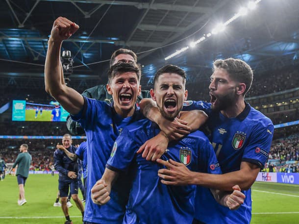 Taliani sú vo finále EURO